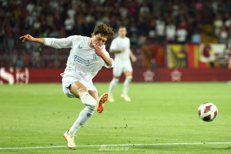 短传与换位 短传与换位