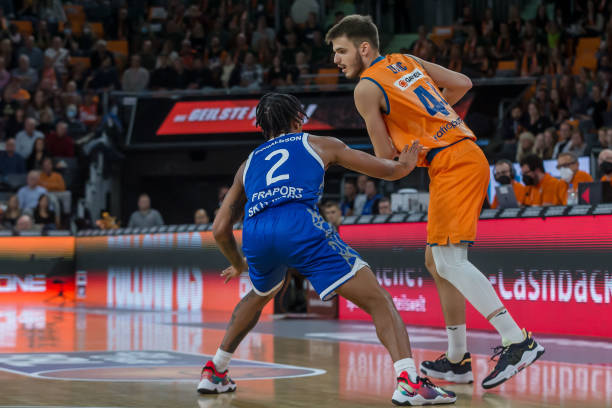 成为新生代 成为新生代