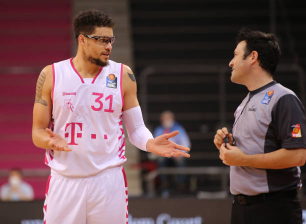 网坛新星大 网坛新星大