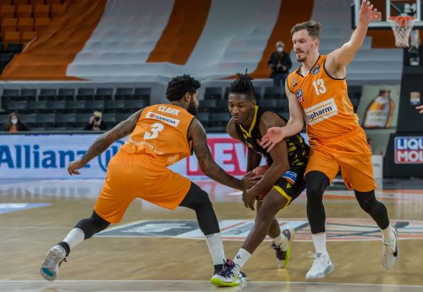 综合实力的 综合实力的